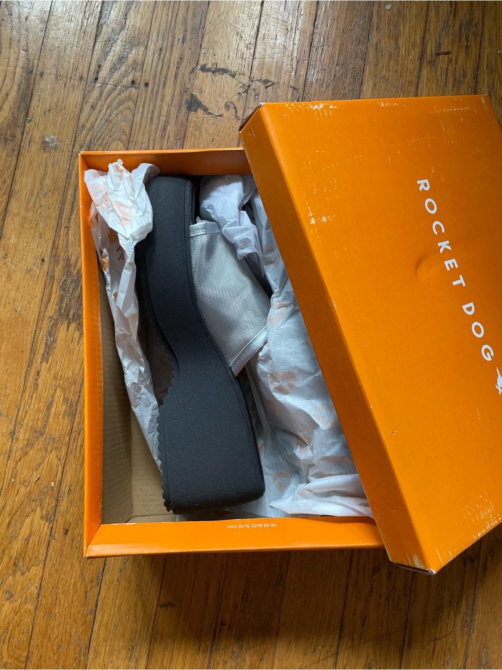 Rocket Dog UO Platform Mesh Slide Sandals in Black and Silver - Picture 8 of 8